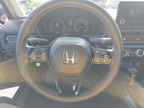 Used 2022 Honda Civic LX image 8