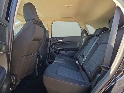 Used 2024 Ford Edge SE AWD/4WD image 15
