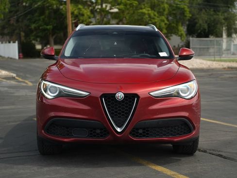 Used 2018 Alfa Romeo Stelvio Ti AWD/4WD image 8