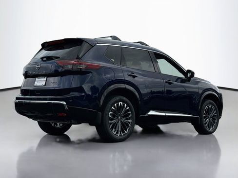 New 2026 Nissan Rogue Platinum AWD/4WD image 2
