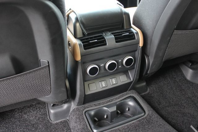 Used 2026 Land Rover Defender 130 V8 AWD/4WD image 28