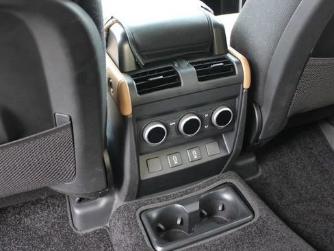 Used 2026 Land Rover Defender 130 V8 AWD/4WD image 28