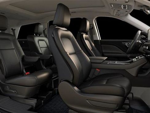 New 2025 Lincoln Aviator Premiere w/ Equipment Group 101A image 6