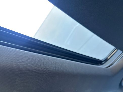 Used 2022 Cadillac XT6 Luxury image 19