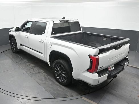 Used 2024 Toyota Tundra Platinum AWD/4WD image 36