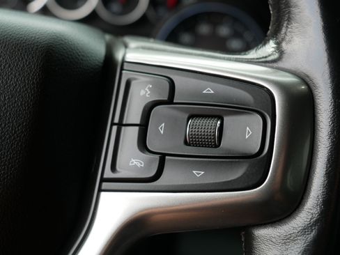 Used 2019 Chevrolet Silverado 1500 LT Trail Boss w/ Convenience Package image 29