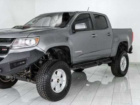 Used 2019 Chevrolet Colorado Z71 AWD/4WD image 45