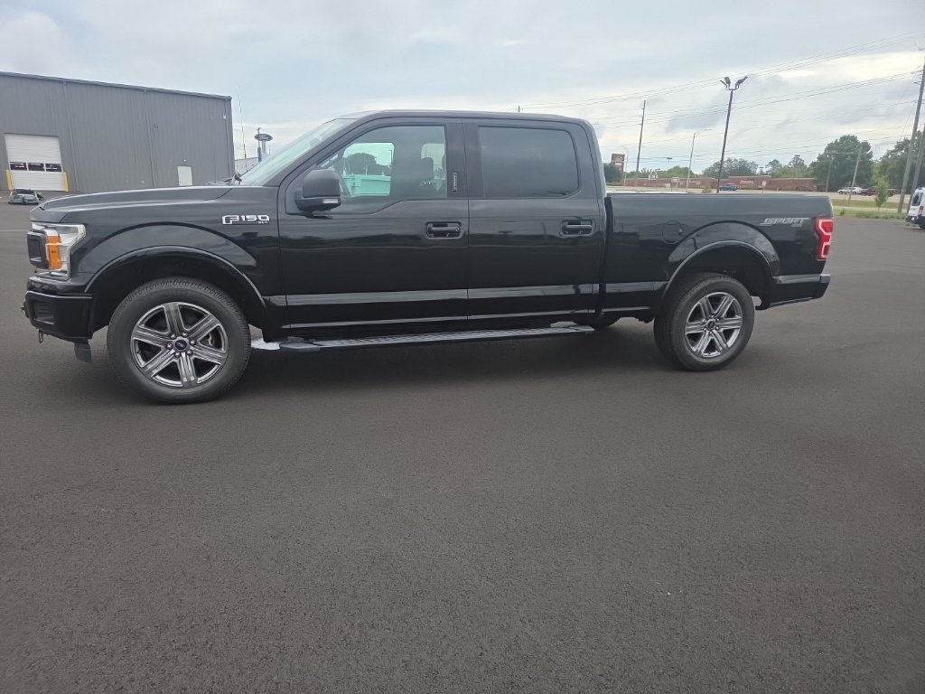 Used 2018 Ford F150 XLT w/ Equipment Group 302A Luxury AWD/4WD image 11