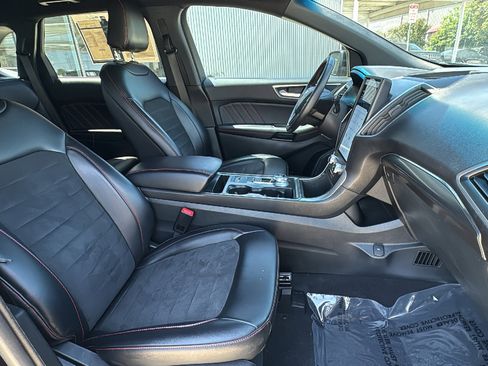 Used 2024 Ford Edge ST-Line AWD/4WD image 31