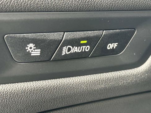 Used 2025 BMW X5 xDrive40i w/ Premium Package image 28