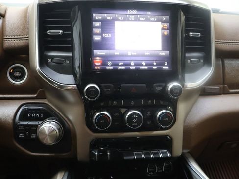 Used 2019 RAM 1500 Laramie AWD/4WD image 23