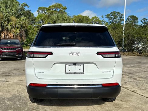 New 2025 Jeep Grand Cherokee L Laredo w/ Trailer Tow Package image 4