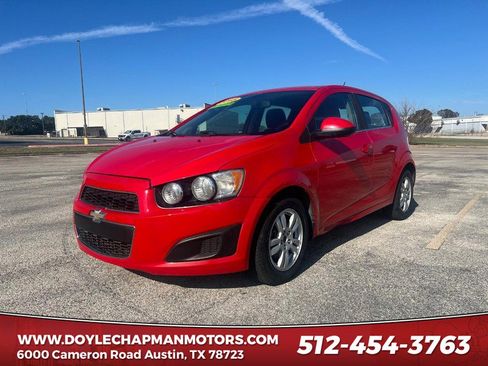 Used 2015 Chevrolet Sonic LT image 1