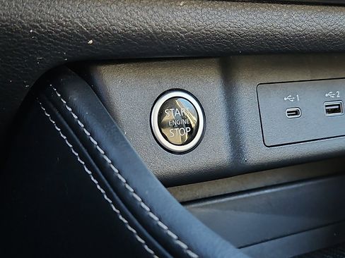 Certified 2023 Nissan Rogue SL w/ SL Premium Package image 23