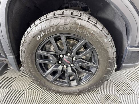 Used 2024 GMC Sierra 1500 Elevation AWD/4WD image 10