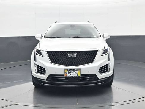 Used 2024 Cadillac XT5 Sportv w/ Technology Package AWD/4WD image 2