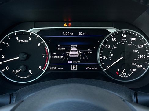 Used 2025 Nissan Sentra SV w/ All-Weather Package image 27