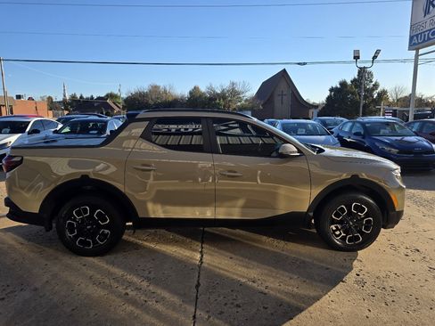 Used 2023 Hyundai Santa Cruz SEL Premium image 4