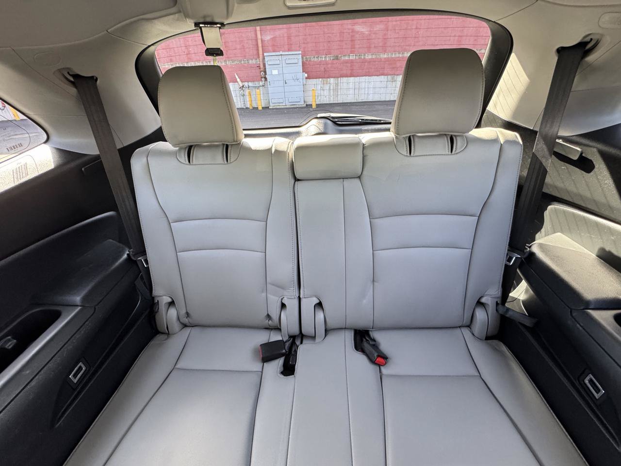 Used 2017 Honda Pilot EX-L image 10