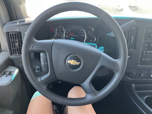 Used 2017 Chevrolet Express 3500 LT w/ LT Preferred Equipment Group RWD image 15