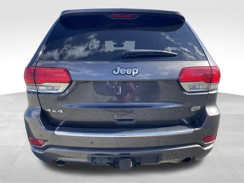 Used 2018 Jeep Grand Cherokee Overland image 17