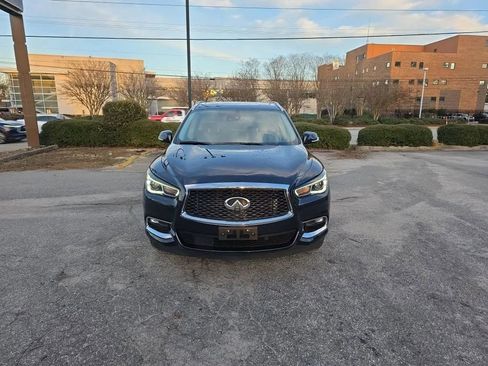 Used 2020 INFINITI QX60 Luxe w/ Essential Package image 8