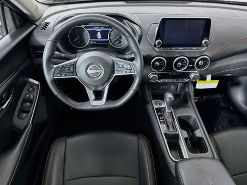 Certified 2025 Nissan Sentra SR w/ SR Premium Package FWD image 3