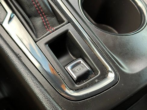 Used 2024 Chevrolet Equinox RS image 59