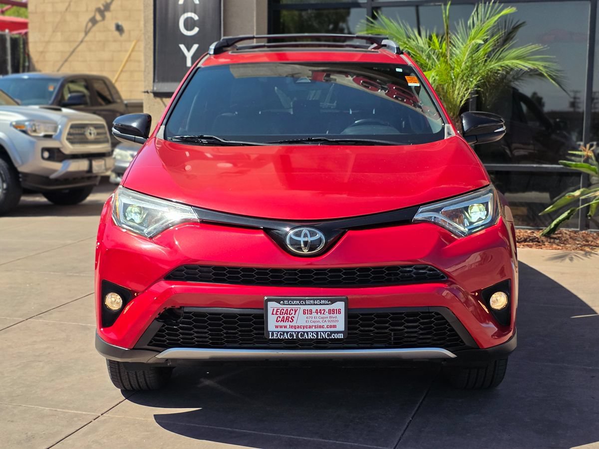 Used 2017 Toyota RAV4 SE FWD image 4