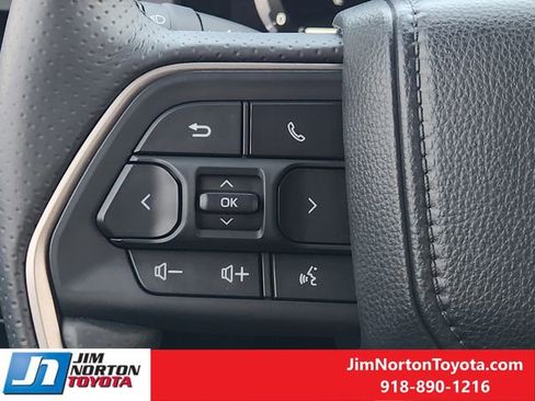 Used 2026 Toyota 4Runner Limited AWD/4WD image 28
