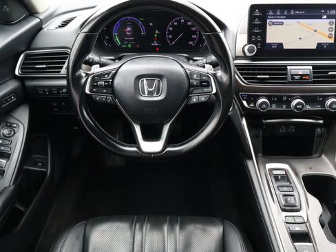 Used 2021 Honda Accord Touring image 9