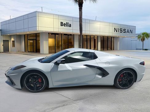 Used 2023 Chevrolet Corvette Stingray Convertible w/ 1LT RWD image 2