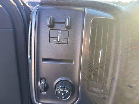 Used 2019 Chevrolet Silverado 1500 LT w/ All Star Edition image 7