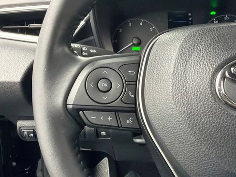 Certified 2024 Toyota Corolla SE w/ SE Package FWD image 26