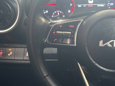 Used 2022 Kia Forte GT-Line w/ GT-Line Premium Package FWD image 16