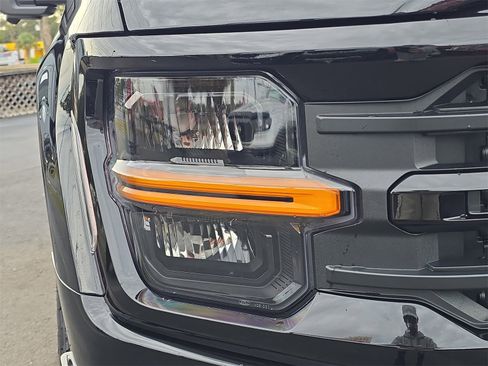 Used 2025 Ford F150 XLT w/ Equipment Group 302A MID image 7