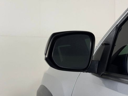 Used 2020 Toyota Tacoma SR w/ SX Package AWD/4WD image 22