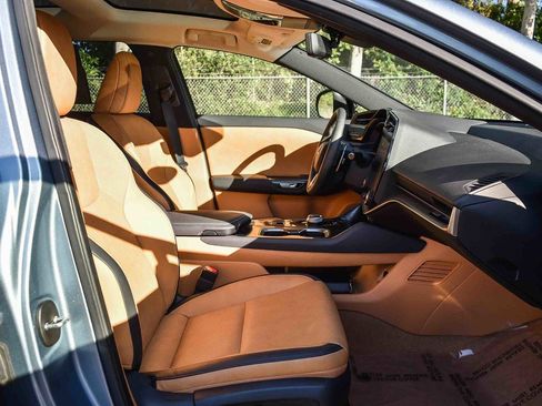 Used 2023 Lexus RZ 450e Premium w/ Technology Package image 13