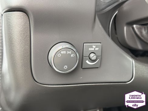 Used 2025 Chevrolet Express 2500 w/ Driver Convenience Package RWD image 13