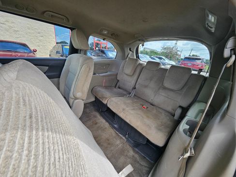 Used 2012 Honda Odyssey LX image 10