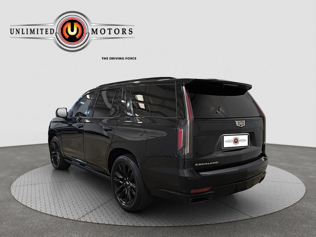 Used 2022 Cadillac Escalade Sport Platinum AWD/4WD image 4