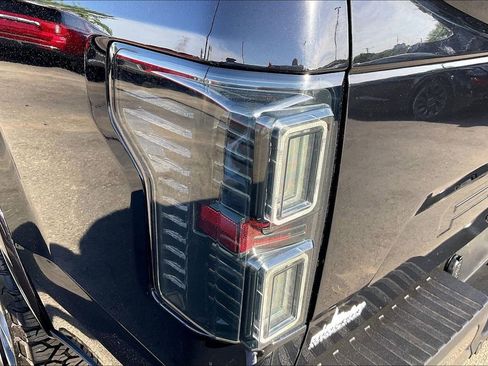Used 2019 Ford F150 Lariat w/ FX4 Off-Road Package AWD/4WD image 25