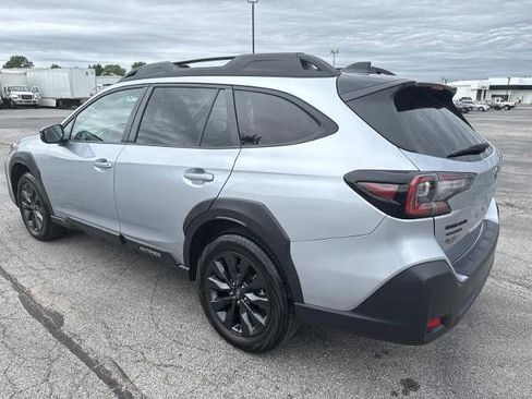 Used 2024 Subaru Outback Onyx Edition XT AWD/4WD image 9