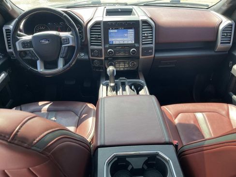 Used 2018 Ford F150 Platinum w/ Equipment Group 701A Luxury AWD/4WD image 16
