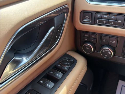 Used 2023 Chevrolet Tahoe Premier w/ Advanced Technology Package image 20