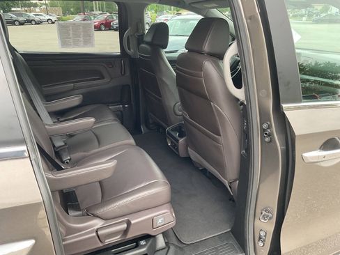 Used 2019 Honda Odyssey EX-L image 46