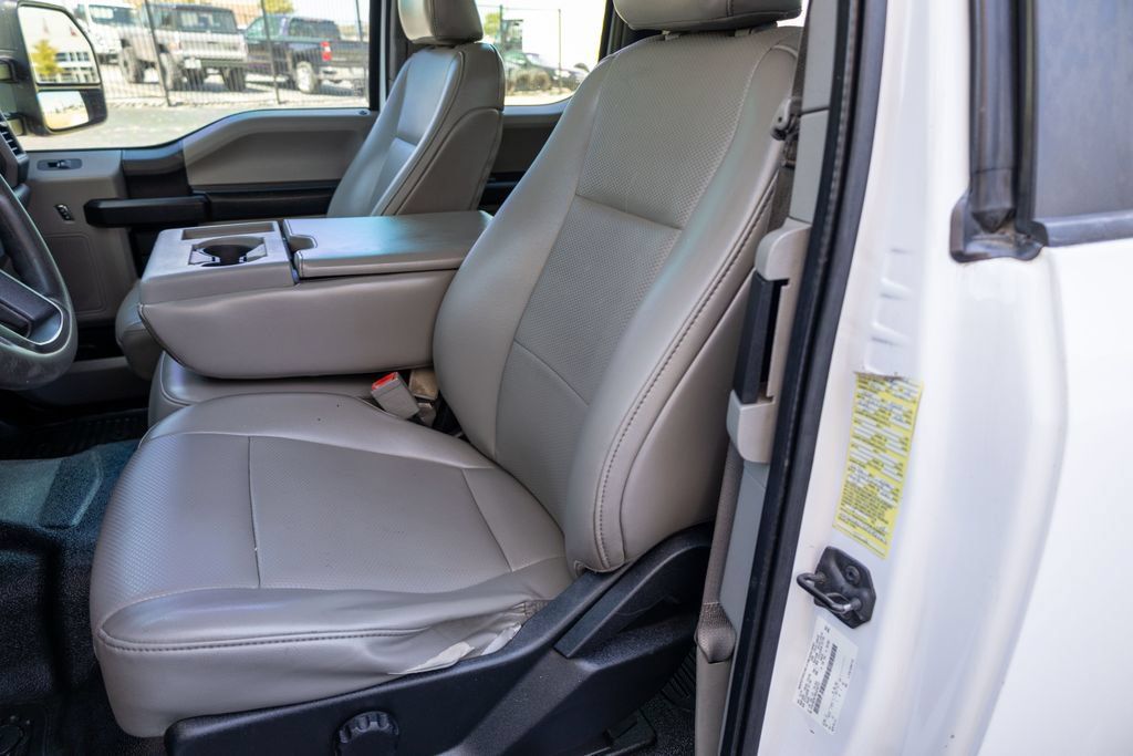 Used 2019 Ford F250 XL w/ STX Appearance Package RWD image 10