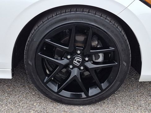 Used 2023 Honda Civic Sport image 8