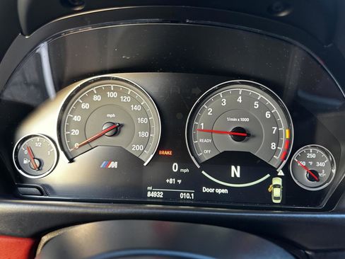 Used 2015 BMW M3 RWD image 33