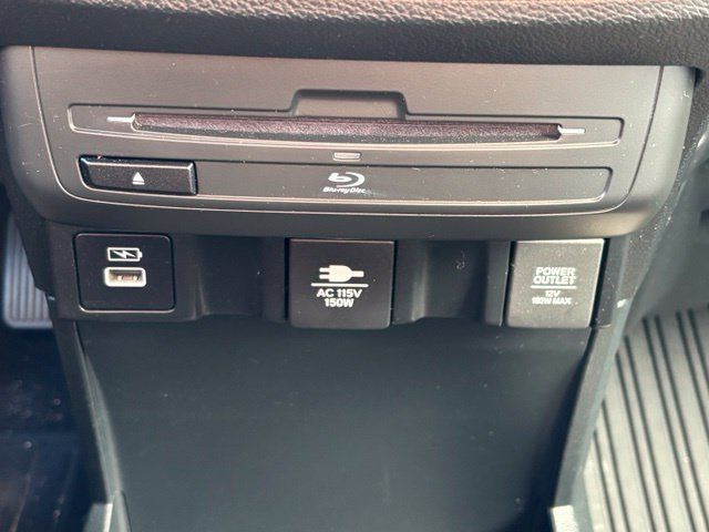 Used 2024 Honda Odyssey Elite image 21
